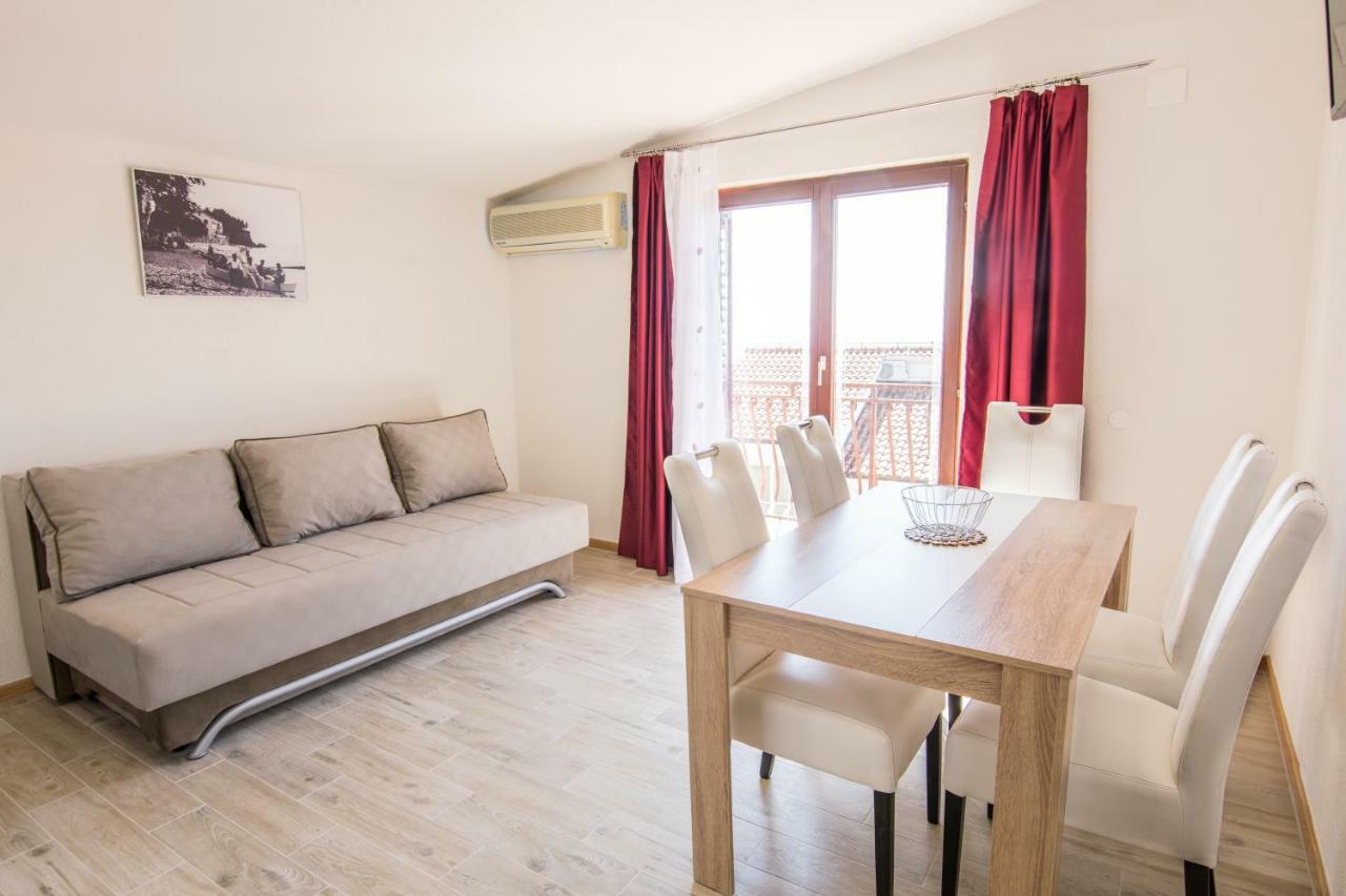 Apartments Family Roso Проманья Экстерьер фото